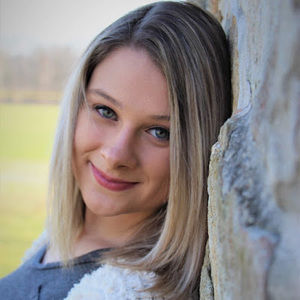 Meet your Posher, Rebecca
